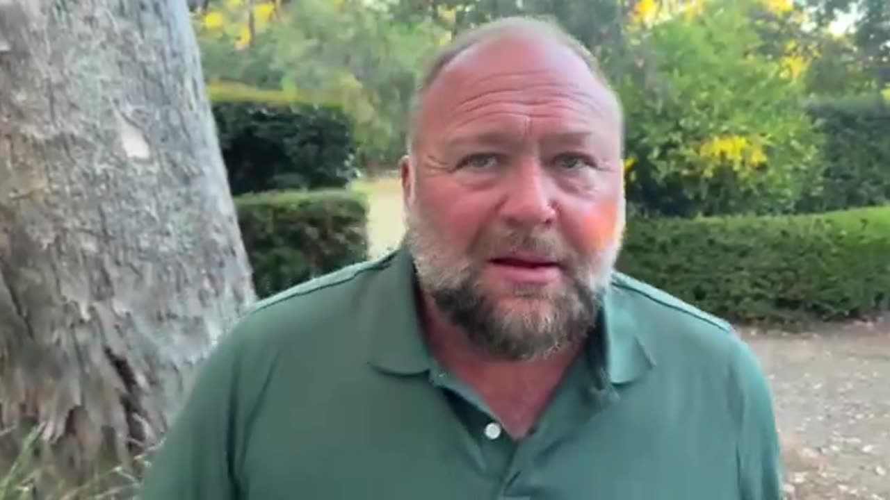 Alex Jones: Head of Secret Service Confesses to Ordering Standdown At Trump Assassination Attempt