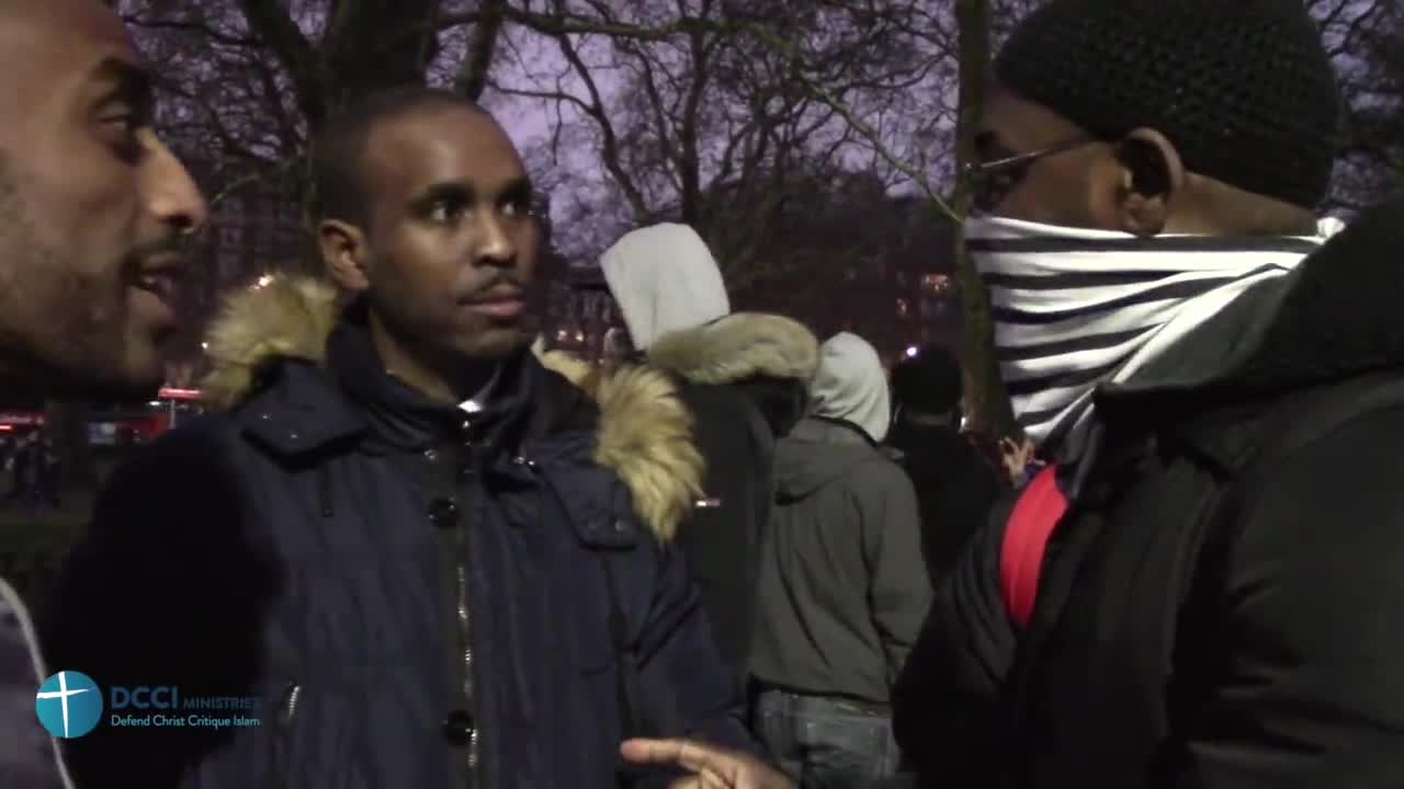 Congregation prayer at Speakers Corner Mosque!