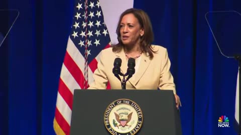 Harris delivers remarks in Indianapolis