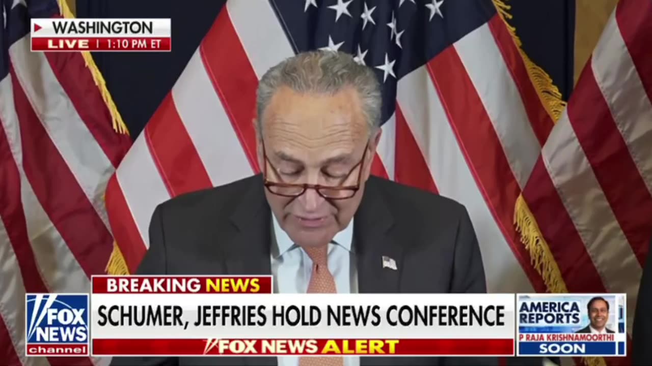 Schumer, scumbag, asks for applause.. 🤡