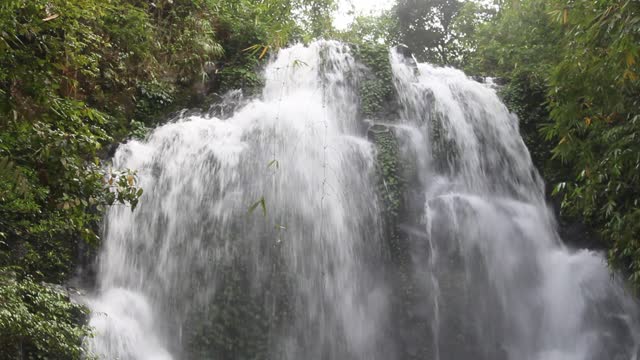 Kakochang Waterfall, Bokakhat