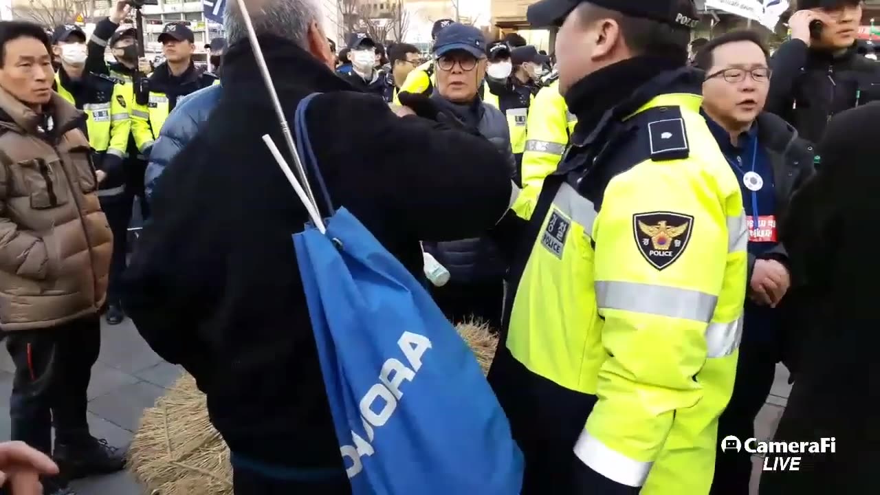 20190226_V3_S03(83tln5zKK4g)국민을 위해 떼법 만드는데 민주당은 끝까지 함께 하겠다고____