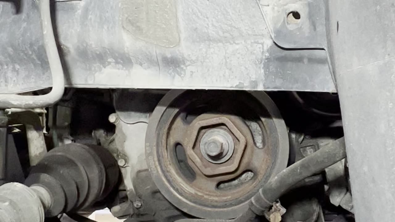 Milwaukee 2967 vs Honda crank pulley