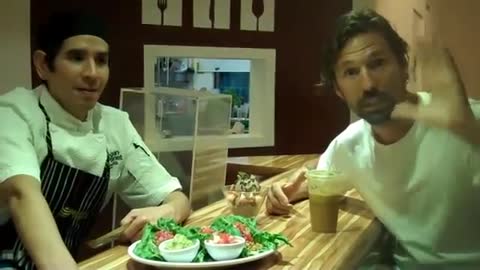 MY FAVORITE RAW FOOD RESTAURANT IN MEXICO ~ VEGAN PLANET - Dec 23rd 2012