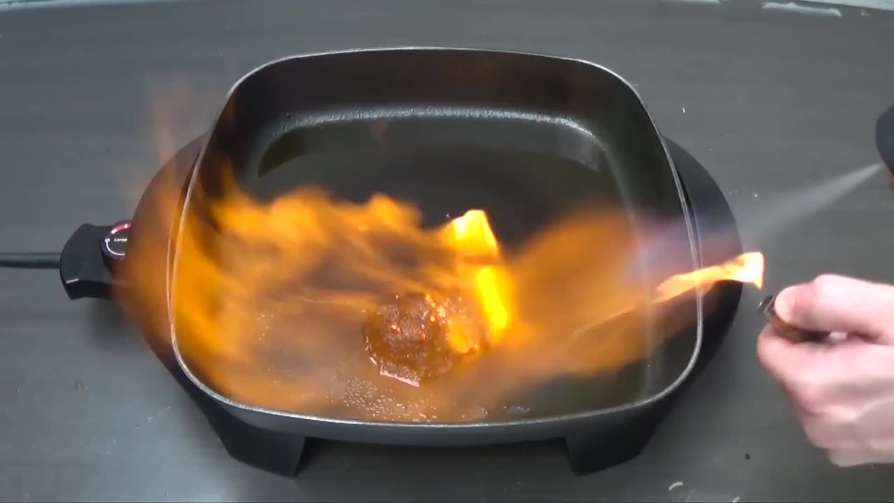 How To Perfectly Cook an Egg in 3 Seconds