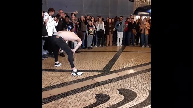 Beautiful Street Dance in Europe