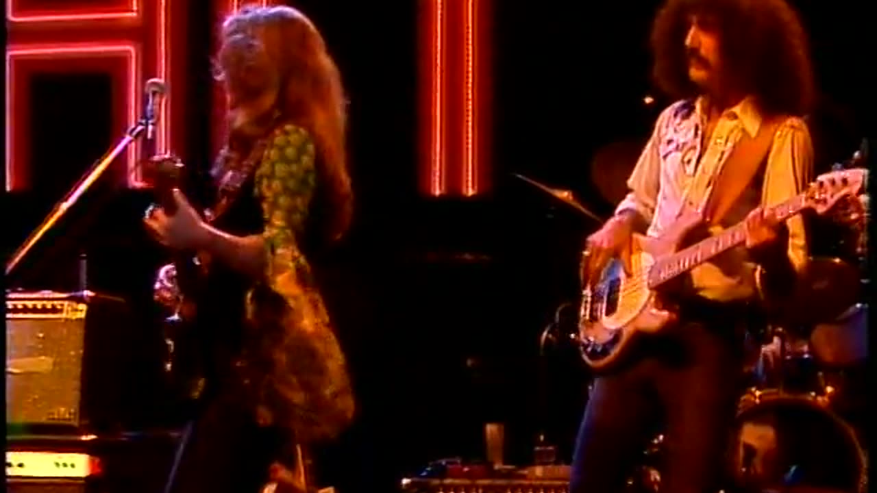 THE LEDGENDARY Bonnie_Raitt_Sugar_Mama_From_The_Midnight_Special
