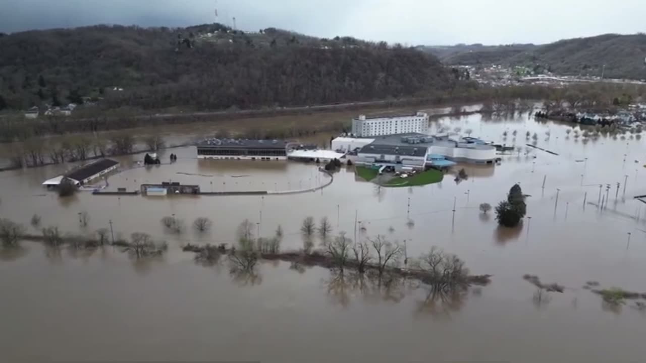 Streets submerged as major flooding hits West Virginia