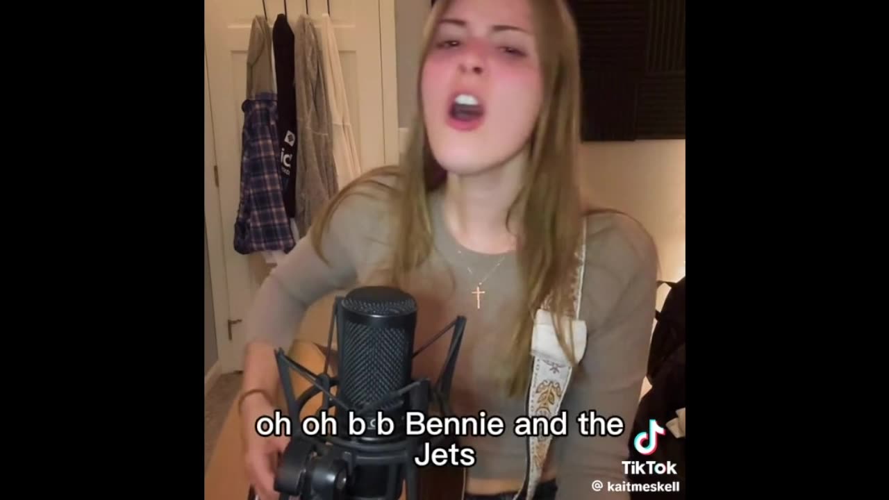 @kaitmeskell (Tiktok) Elton John - Bennie And The Jets (cover version, Triple-Play)