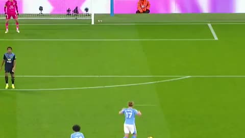 This Kevin De Bruyne assist is just next level intelligence