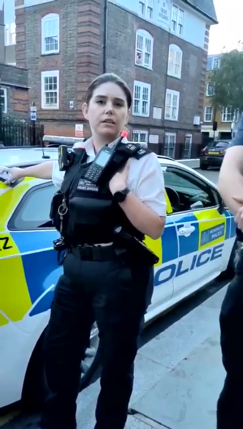 You can't call your attacker a filthy migrant in the UK.!!!