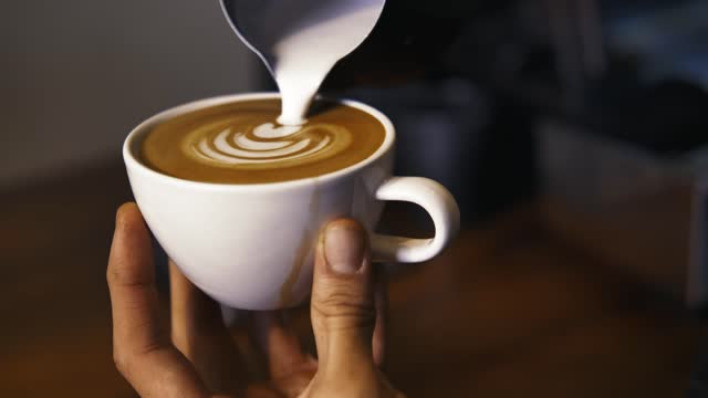 Serving a sparkling cappuccino in a cup