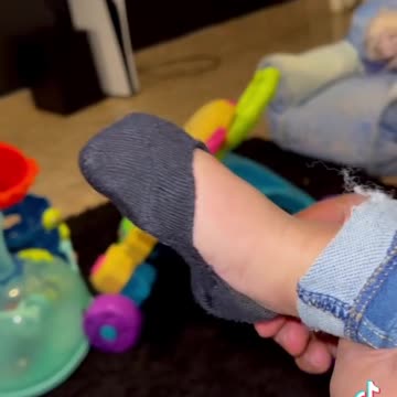 This should give you guys baby fever