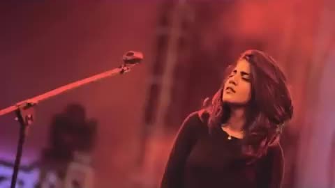 Asa_nazuk_Dil_da_log_ha(360p)