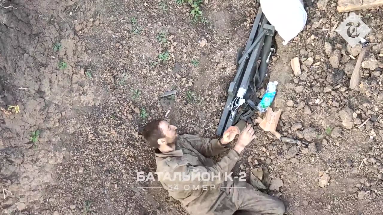 Ukrainian drone tries to kill Russian soldier – then returns and saves his life