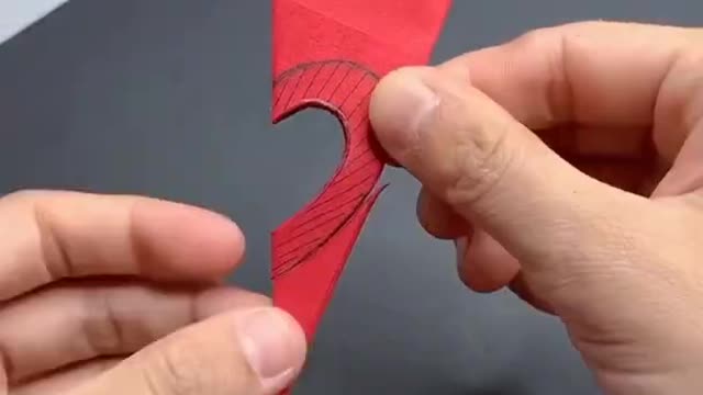 Make a flower by a paper