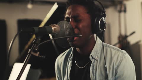 I Will Survive (cover) by Buwa