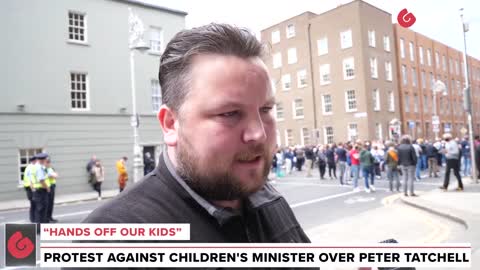 "HANDS OFF OUR KIDS" - protesters call for Childrens' Minister to resign