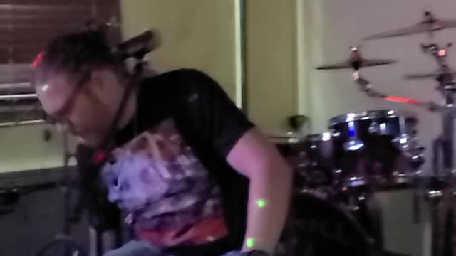 Problem With Polly "Pain" Acoustic