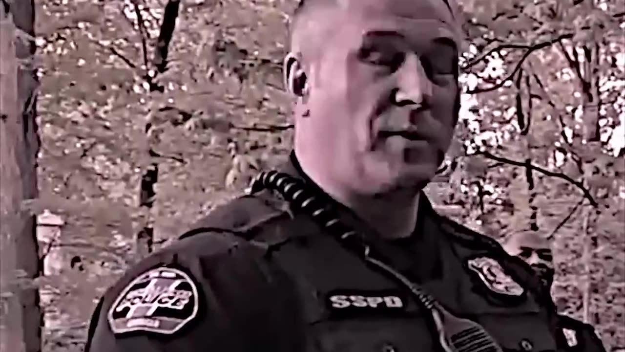 Cops Get Owned & Dismissed by Educated Citizen