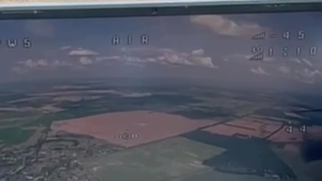 An FPV drone from Ukraine, flying away from its parent drone, demonstrated its