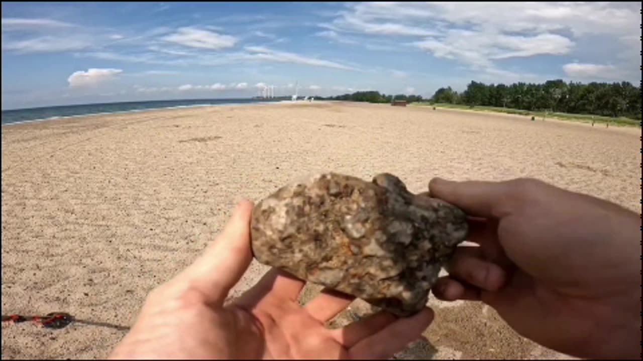 PART 3 OF 4 - Hilarious Edits 😂 Metal Detecting a State Park Beach in Buffalo NY