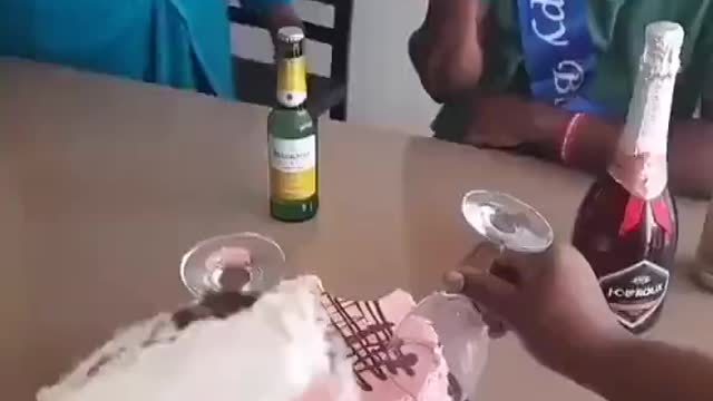 New way to cut the cake