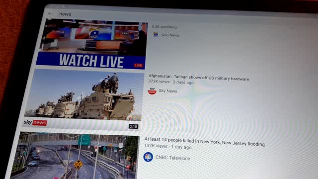 Help me to translate videos into Romanian