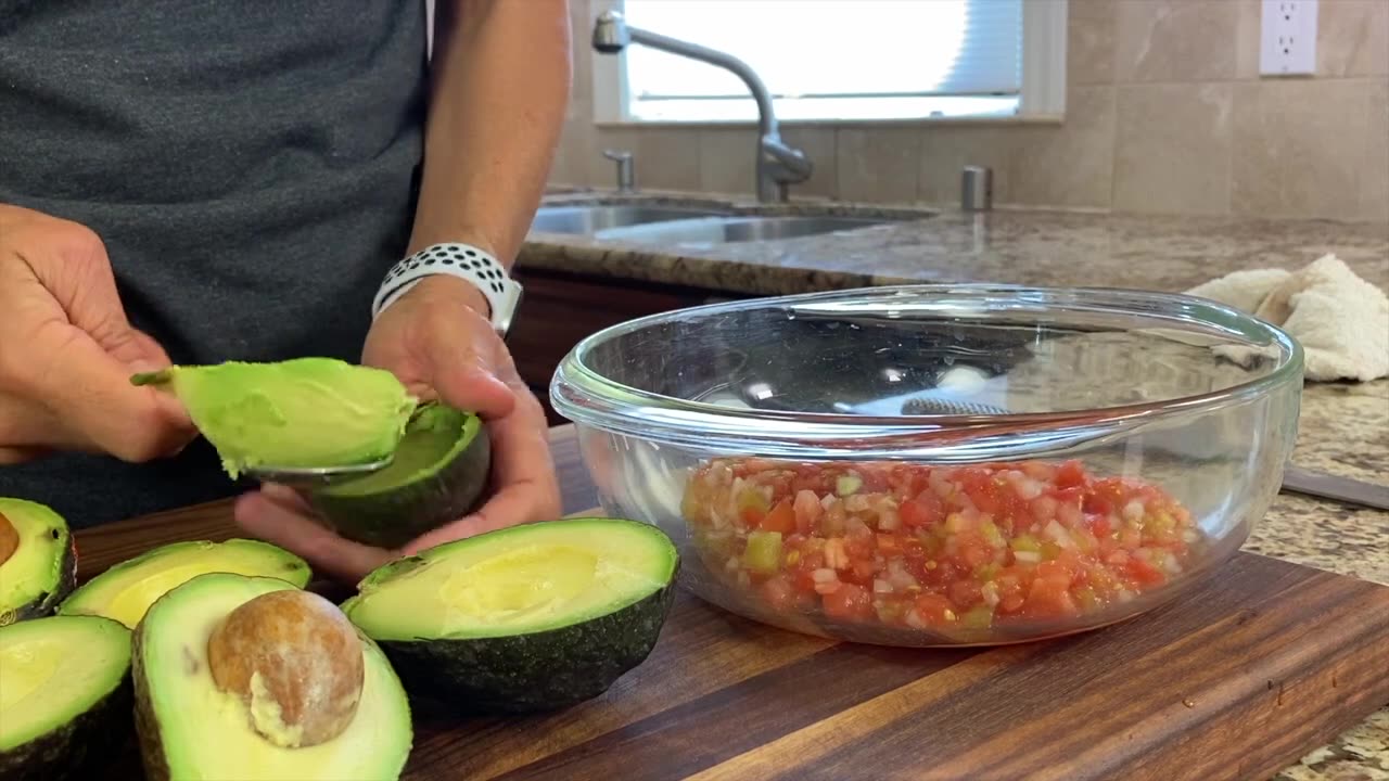 How To Make Guacamole Good Enough For Monsters!