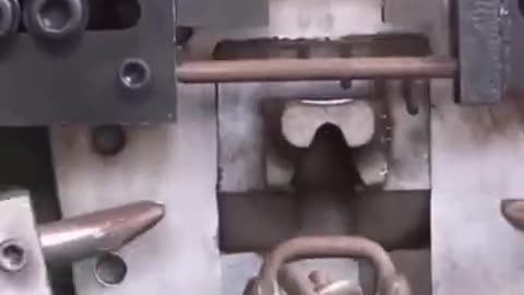 how chains are made