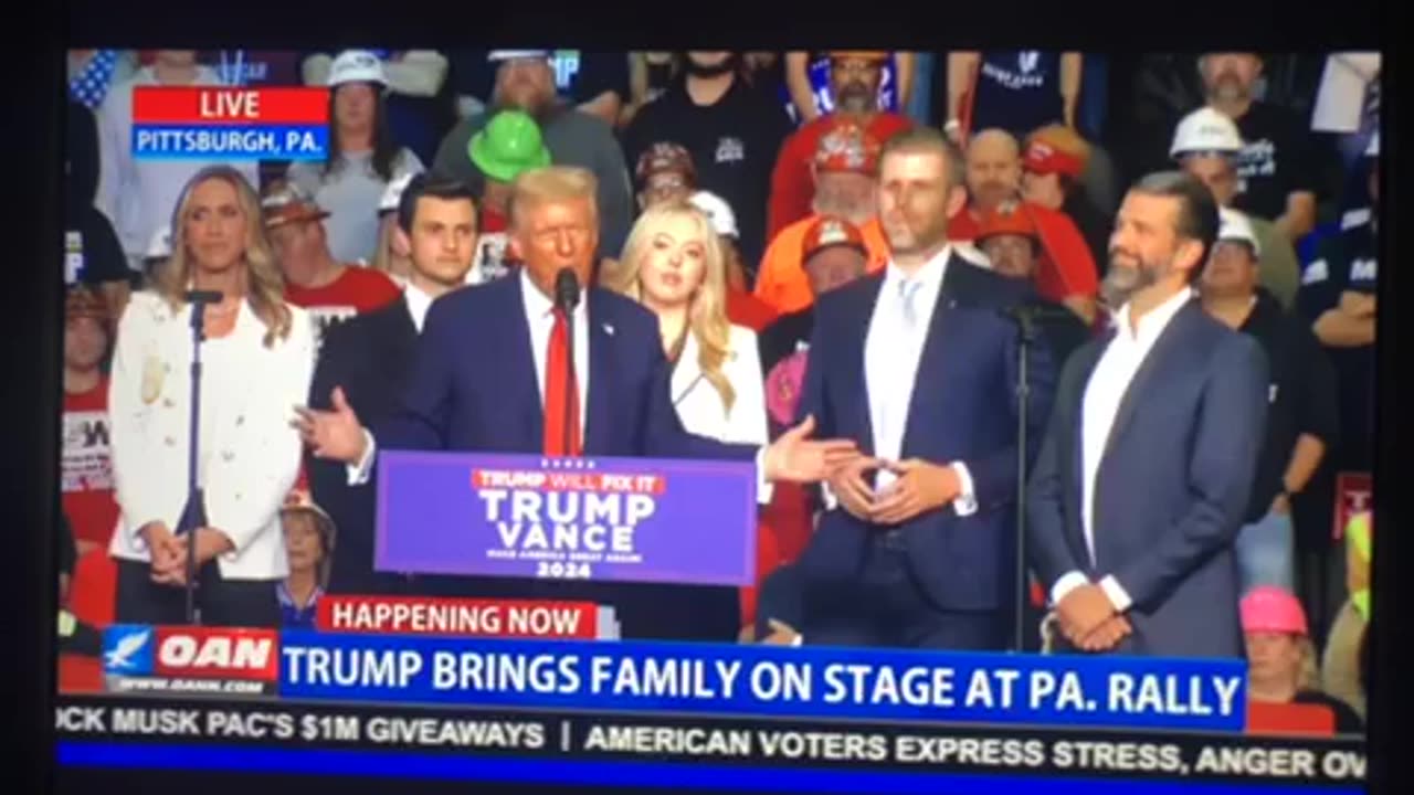 🦅 OAN Pittsburgh PA president Donald j trump has his children onstage Monday 08:40 pm