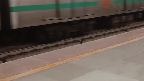 Delhi metro