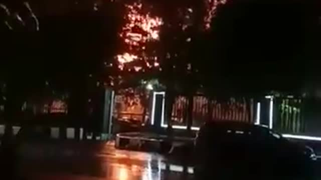 oil refinery fire