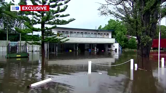 Heavy rain and floods batter Australia's east coast