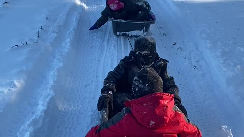 DE Sledding