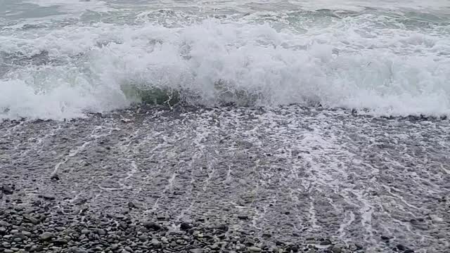 Enjoy the beautiful waves of Geoje Island