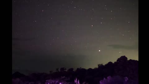 The Majestic Red Sprite: Sprites over Hurricane Matthew