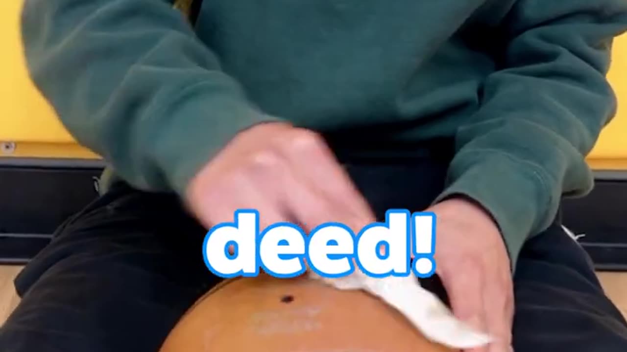 Which Deodorant Lasts Longer? Old Spice vs Degree