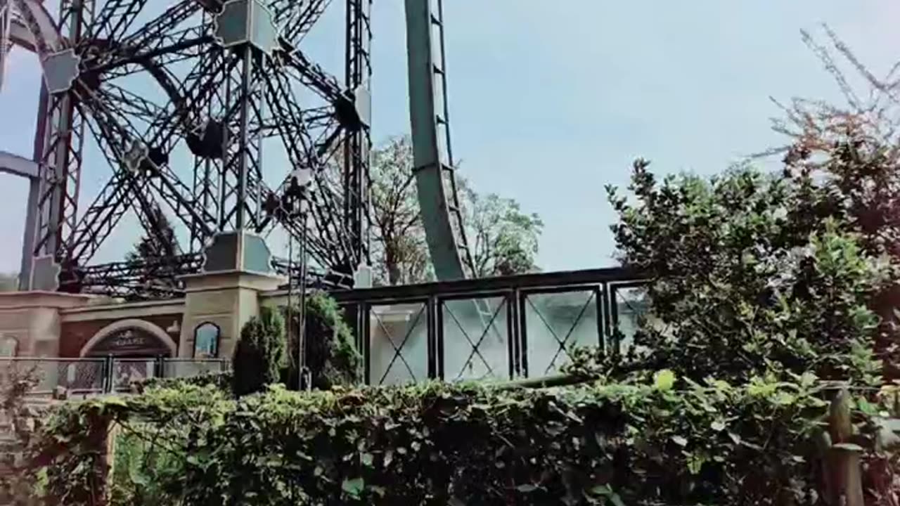 Baron 1898, one of the best rides in themepark Efteling,rollercaoster achtbaan. #efteling #baron1898