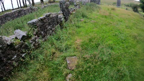 Walking around an abandoned settlement in Dartmoor