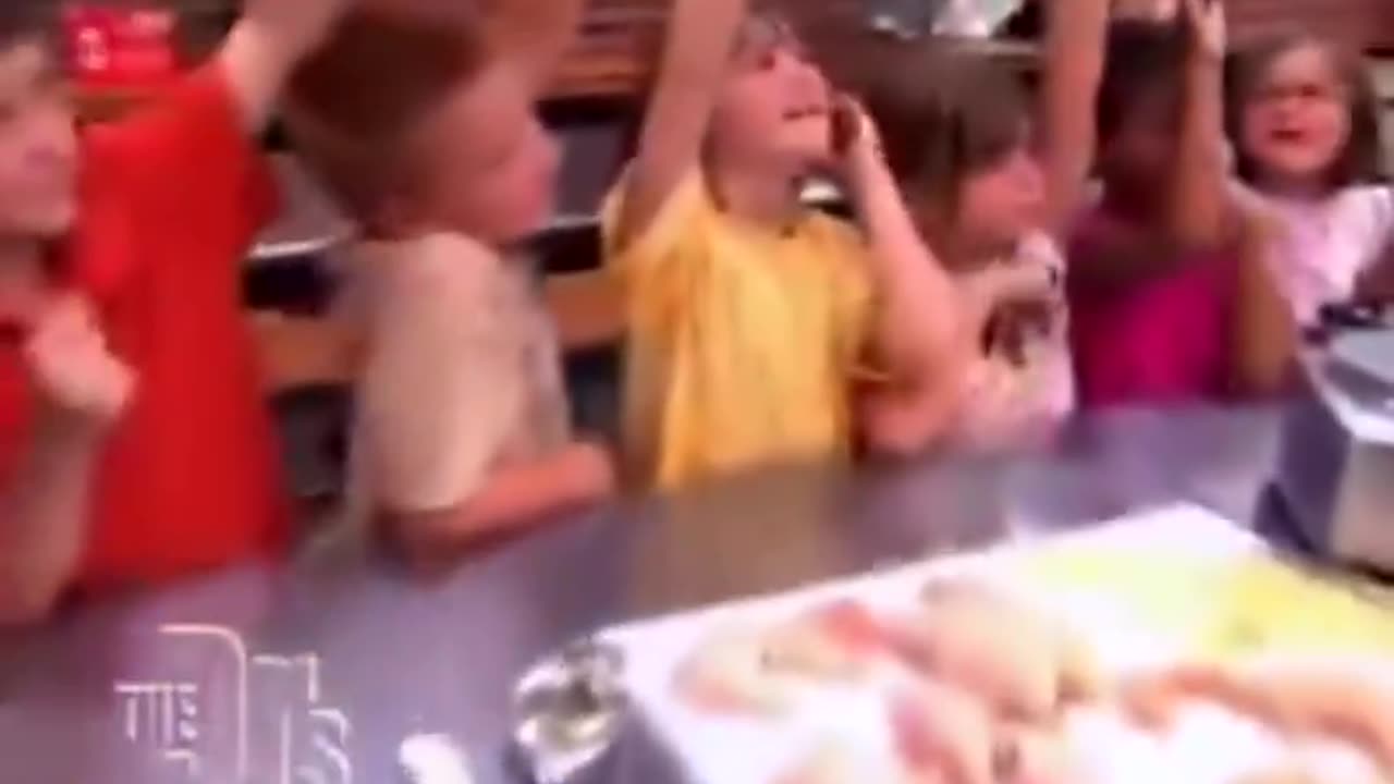 Jamie Oliver showed children how McNuggets are made and smugly said 'now who would still eat this?'