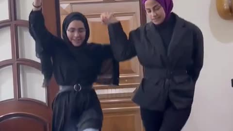 Dancing Arab Dabke