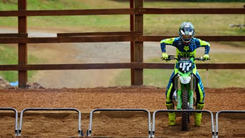 Dirt Shark | "CHEF SMOKE" feat. Levi Kitchen on a Two Stroke
