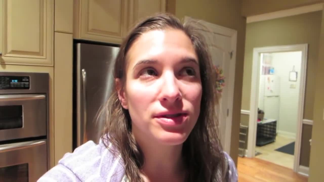 I Don't Eat My Bath Bombs (April 22, 2013)