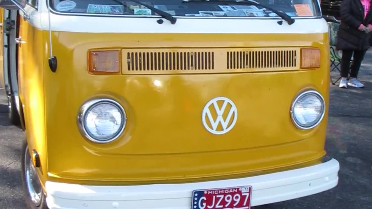 1977 Volkswagen Type 2 Transporter