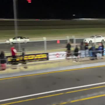 Skyline vs BMW Drag Race