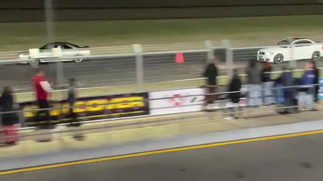 Skyline vs BMW Drag Race