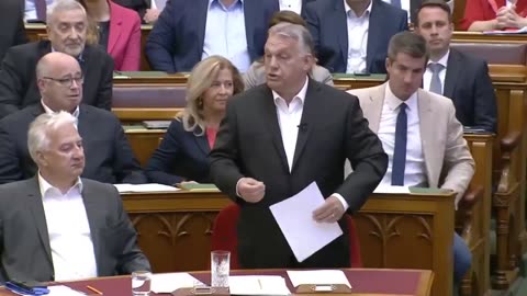 Orbán mondta 1989 Mindig is volt egy ilyen, kicsit skizofrén hajlamom...
