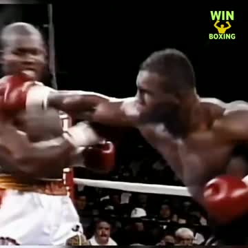 Mike Tyson | Right Jab Knockout 💪 #shorts #boxing #sports #old #legends #legends #game