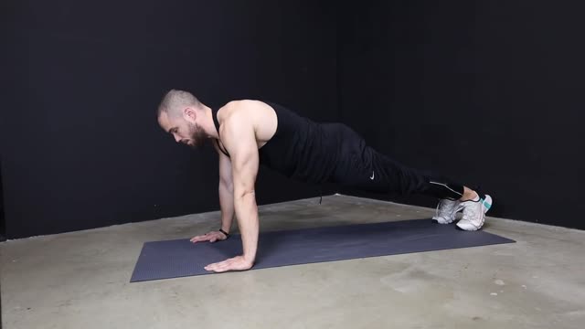 How To Do PERFECT PUSH UP (STOP LOSING GAINS)